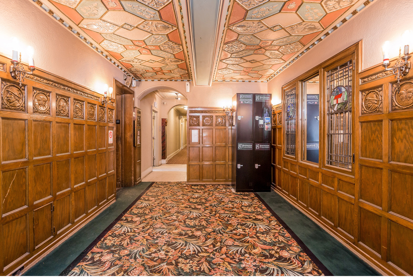 Lobby at The Van Dyke LLC (3 of 3)