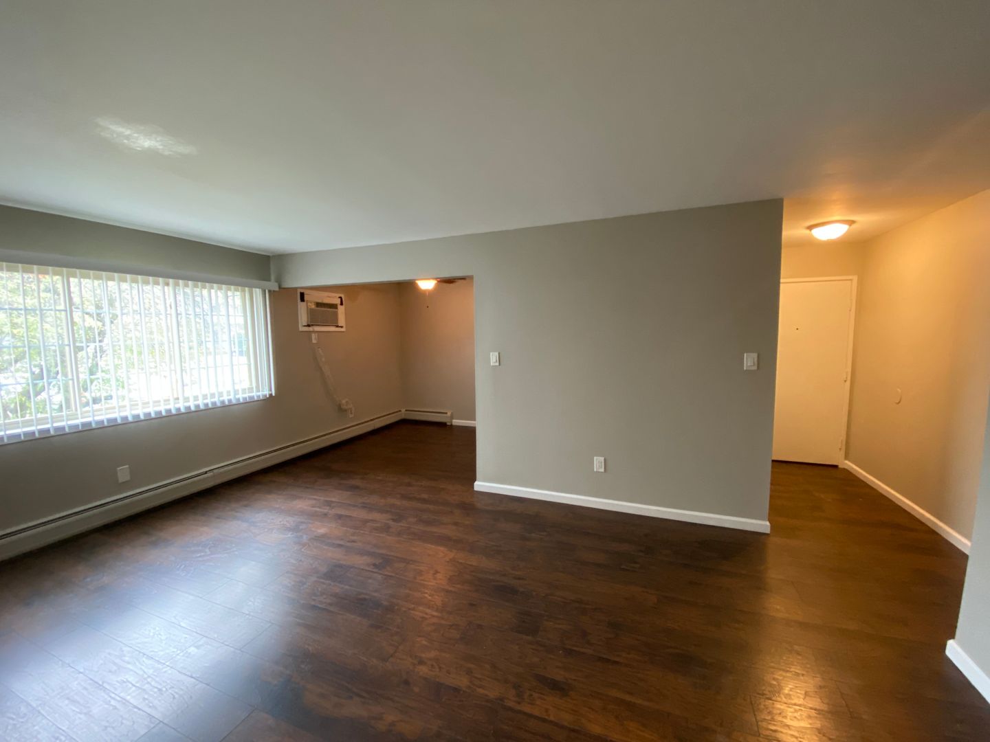 Mt.Clemens Apartment: 1 Valley Drive