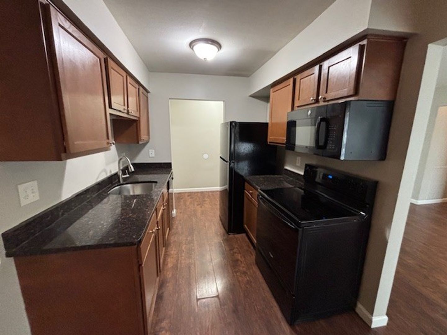 Mt.Clemens Apartment: 1 Valley Drive