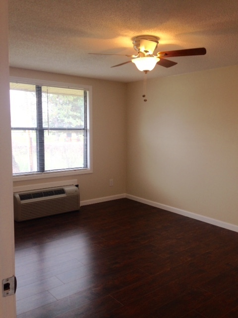 Waterbury Estates 5 of 8