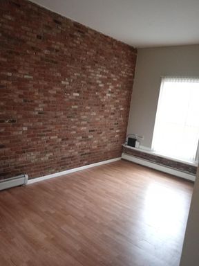 Spacious updated Loft - 1 BD with spiral staircase, 2 Floors of space! – photo 1