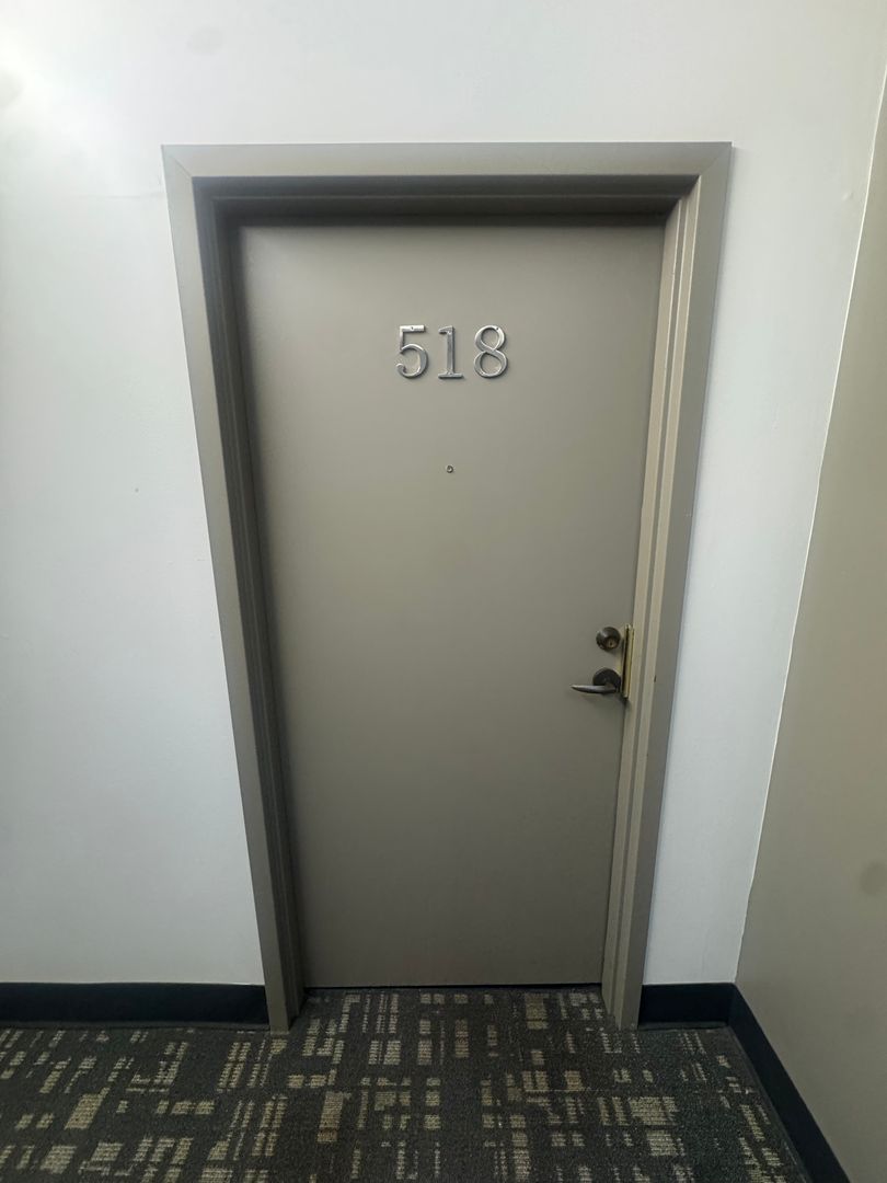 Springfield Apartment: 15 Taylor St.