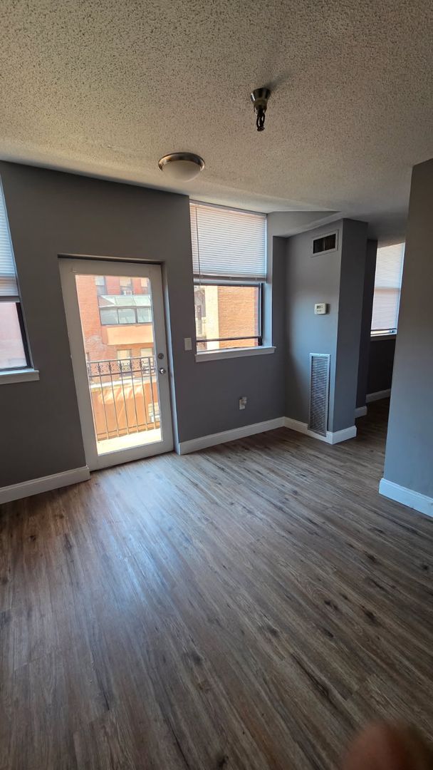 Springfield Apartment: 122 Chestnut St.