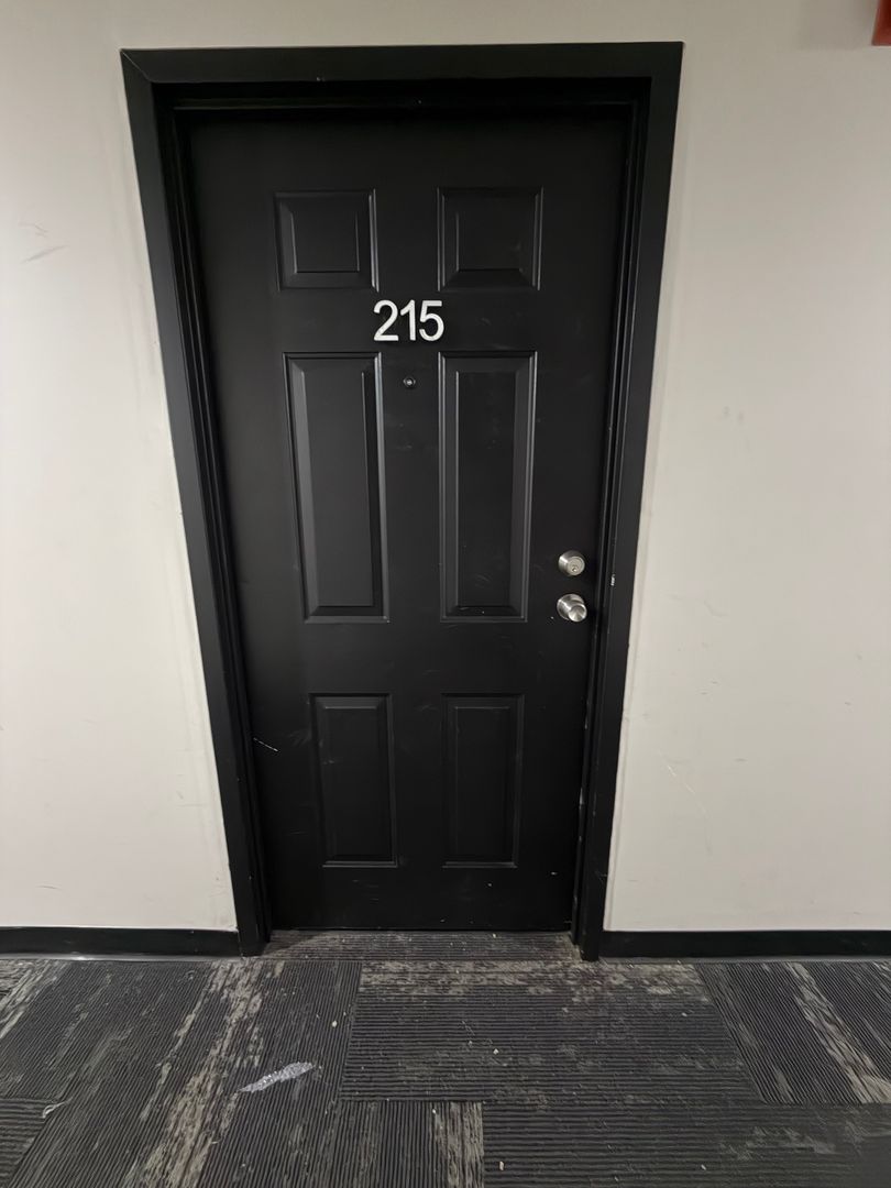Springfield Apartment: 122 Chestnut St.