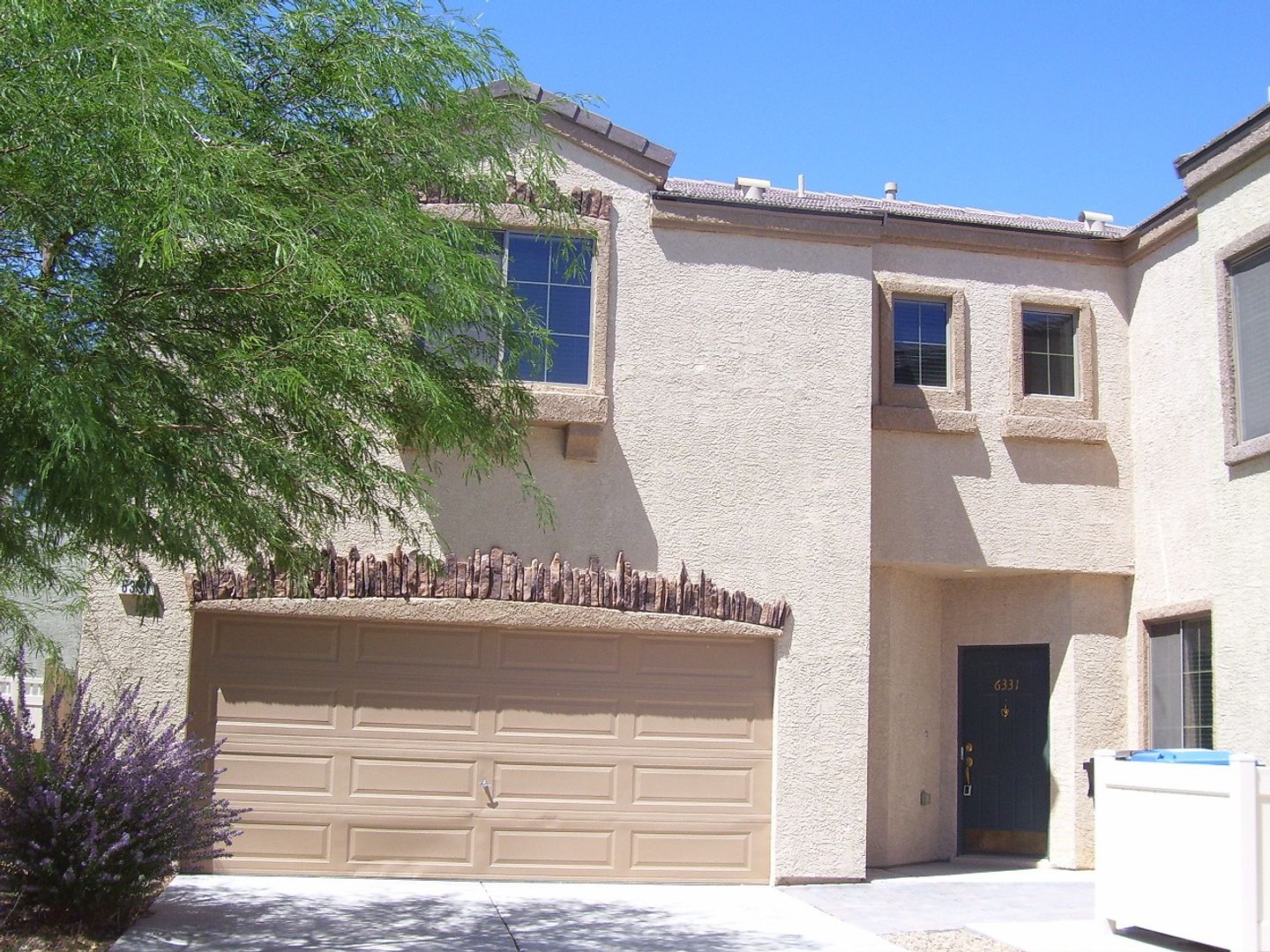 N LAS VEGAS House: 6331 WHITNER ST