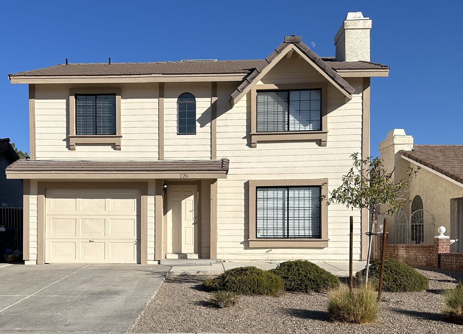 HENDERSON House: 126 ELEGANTE WAY