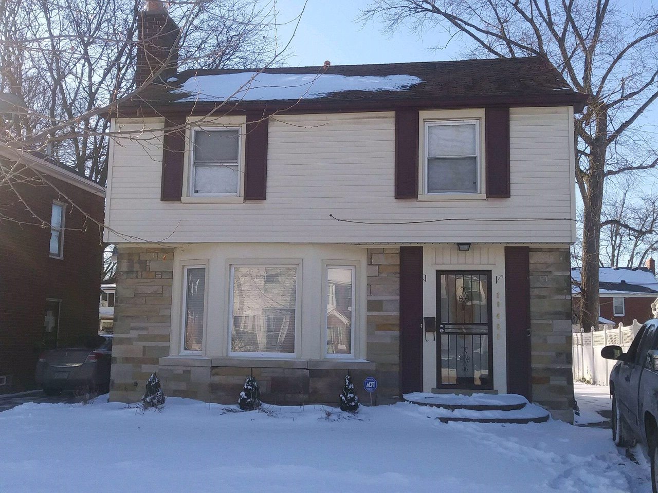 Detroit House: 19451 Sorrento