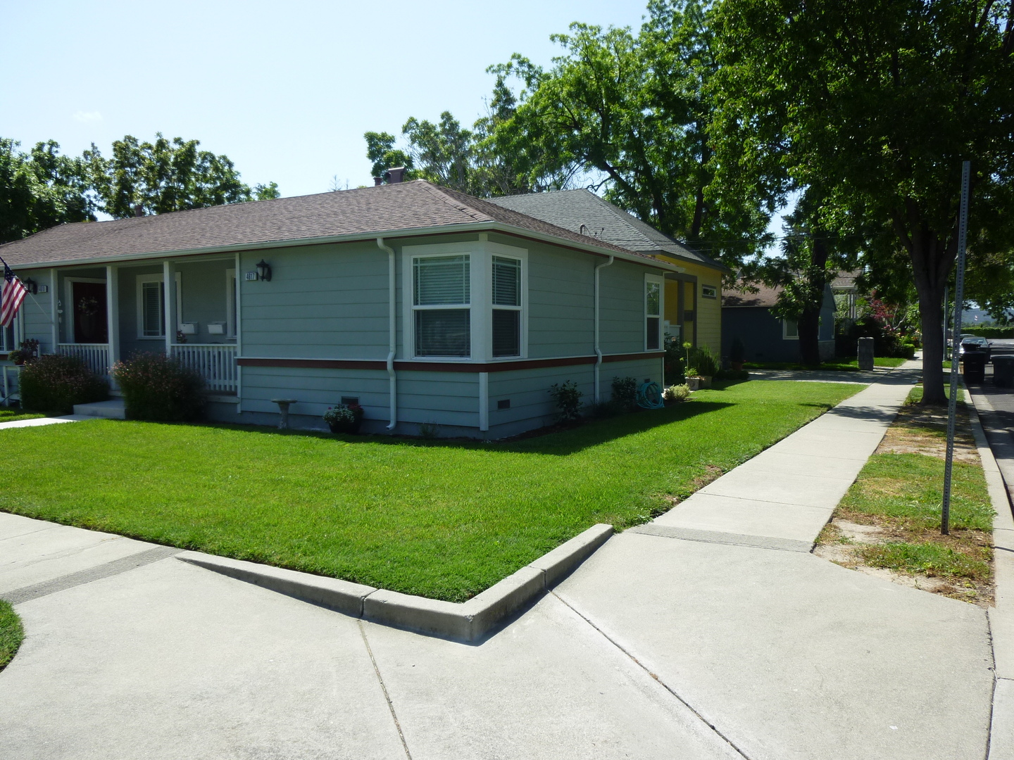 Pleasanton House: 4617 Augustine Street