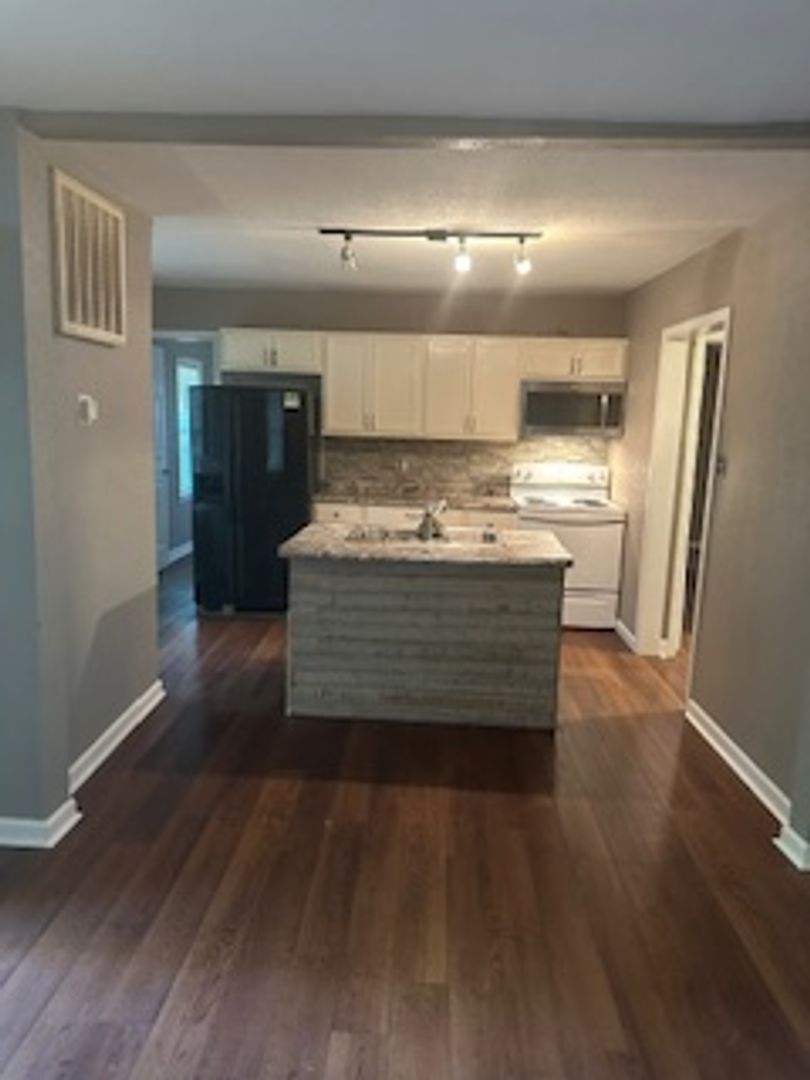 Kansas City House: 7943 Garfield Ave