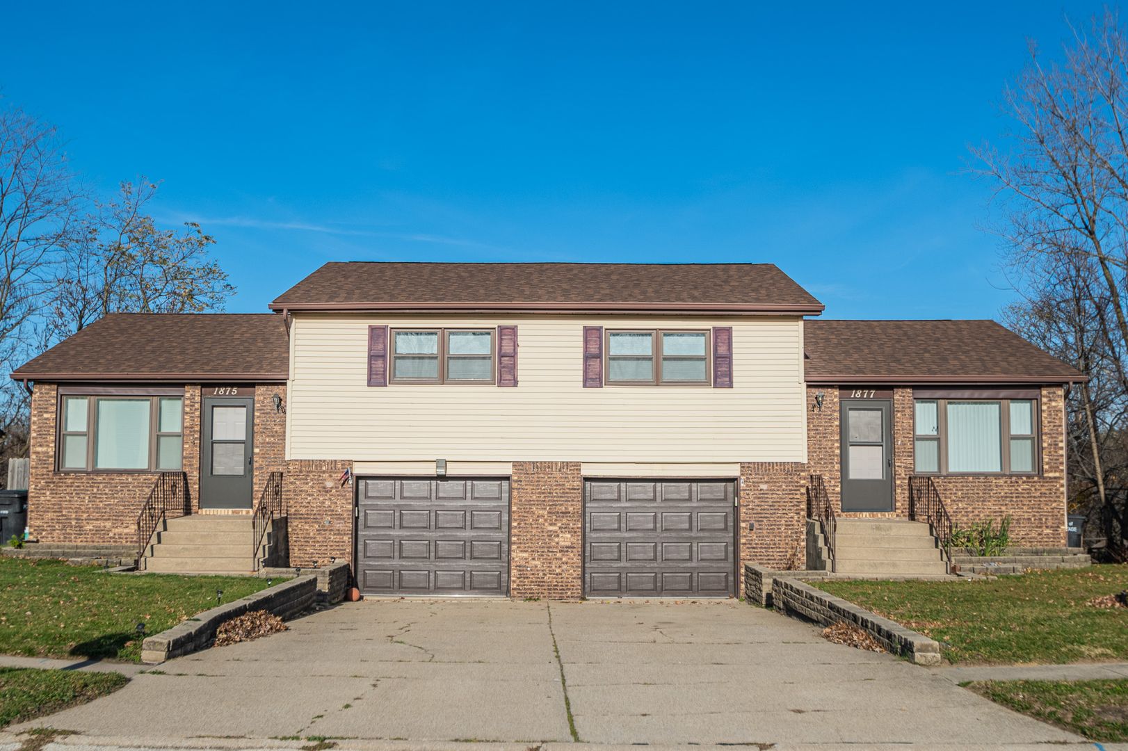 Portage House: 1875 Adams Street