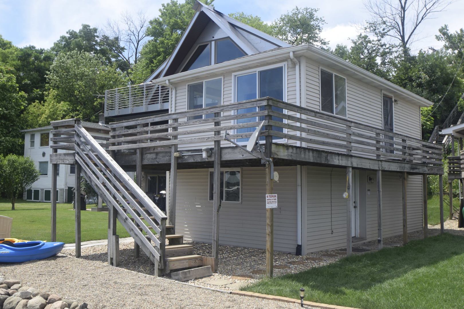 Cedar Lake House: 8245 B Lake Shore Dr