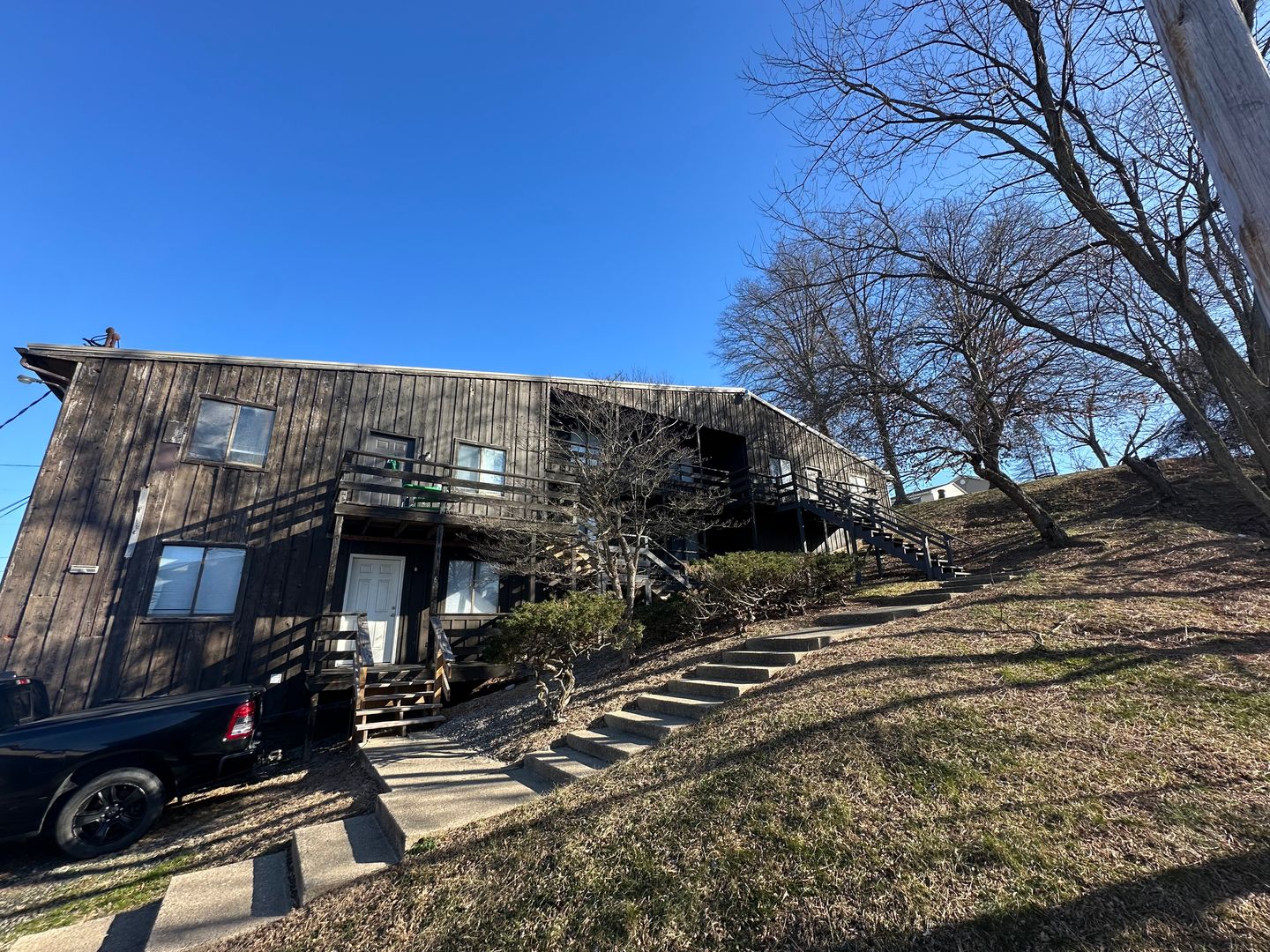 Vienna Apartment: 1202 19th Street