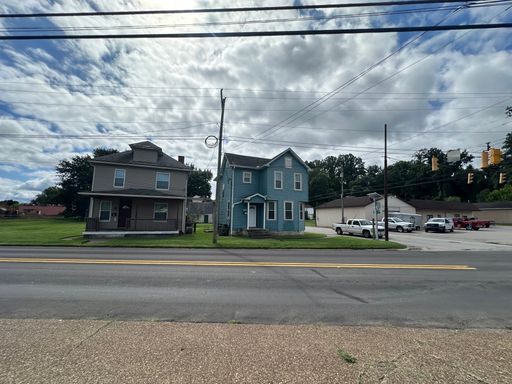 3 Bed 1.5 Bath Rental at 3000 Dudley Avenue, Parkersburg, WV – photo 1