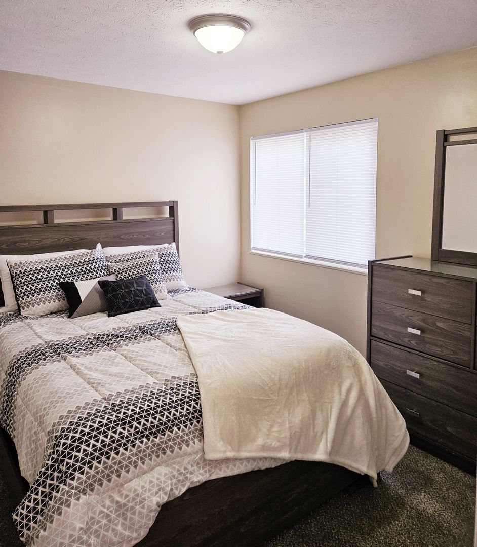 2801 Emerson Avenue, Apt 16, Parkersburg, WV 26104