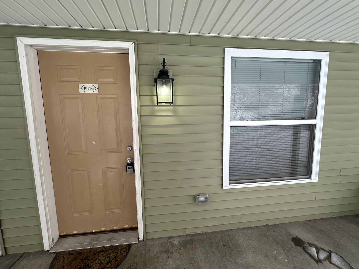 Parkersburg Apartment: 1026 Avery Street