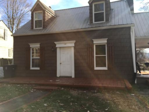 1 Bedroom 1 Bath with ALL Basic Utilities Included