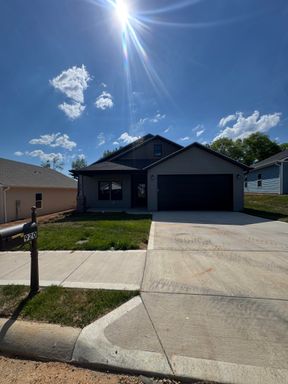Brand New Luxury Home in Willow Creek