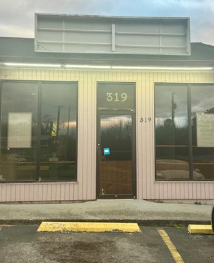Commercial Storefront for Rent on Decatur Pike – photo 1