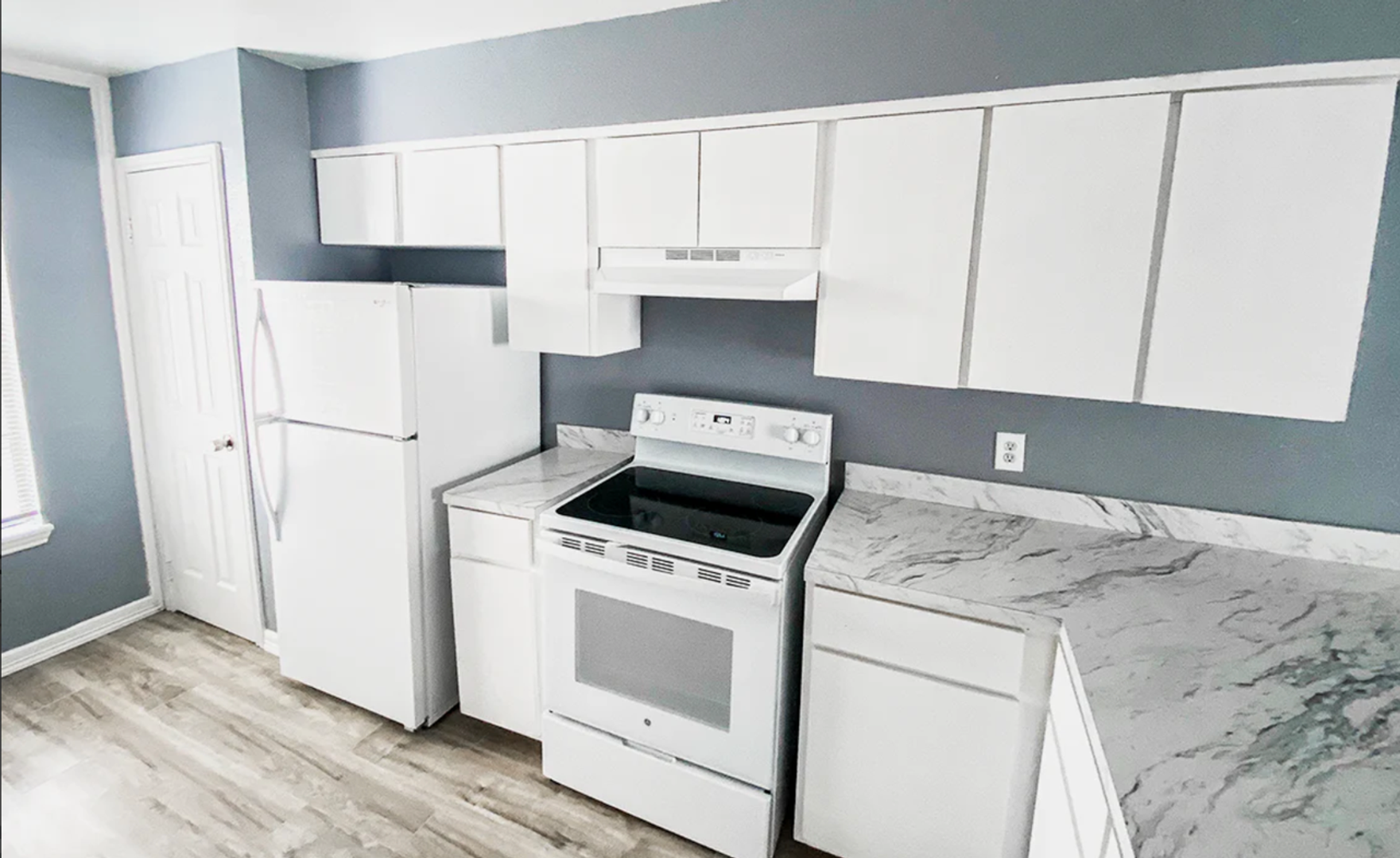 Harlingen Apartment: 1501 Sam Houston Dr