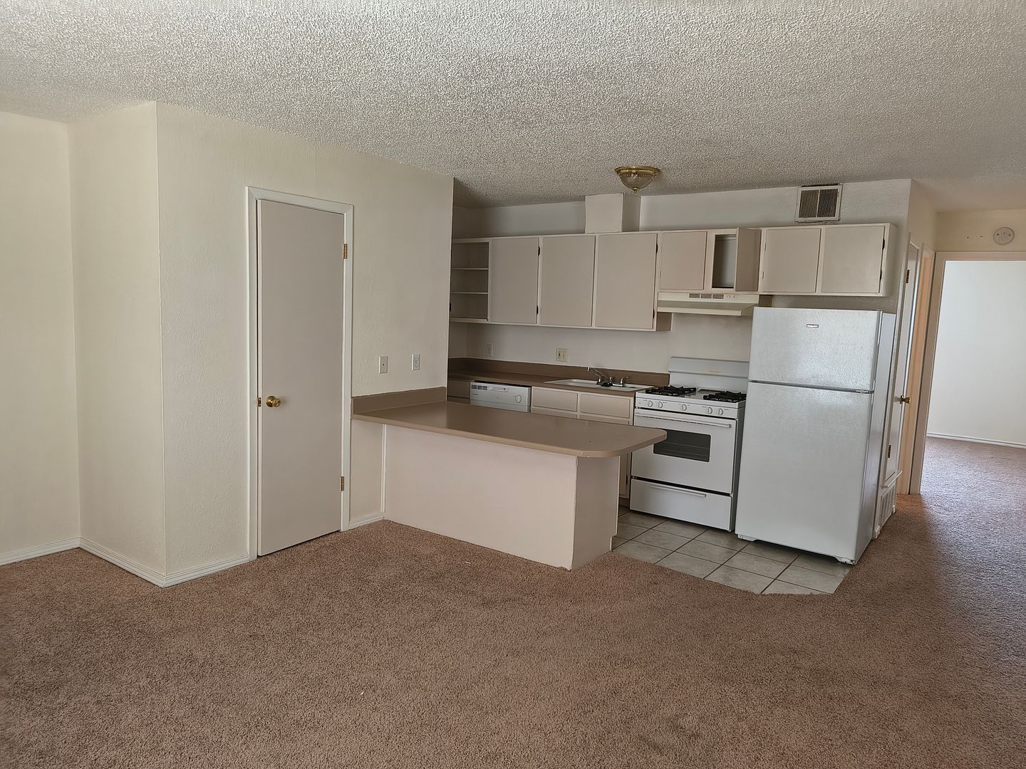 Amarillo Apartment: 6240 Woodward St