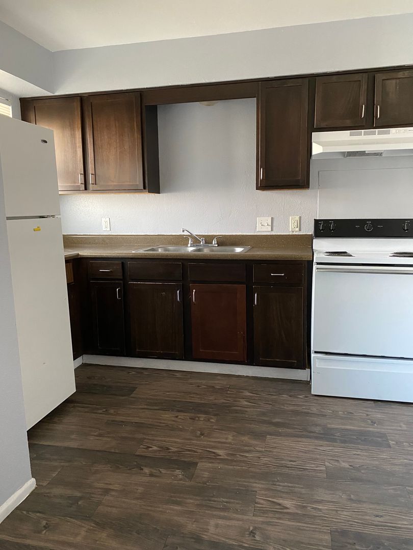 Amarillo Apartment: 2806 SW 28th Ave
