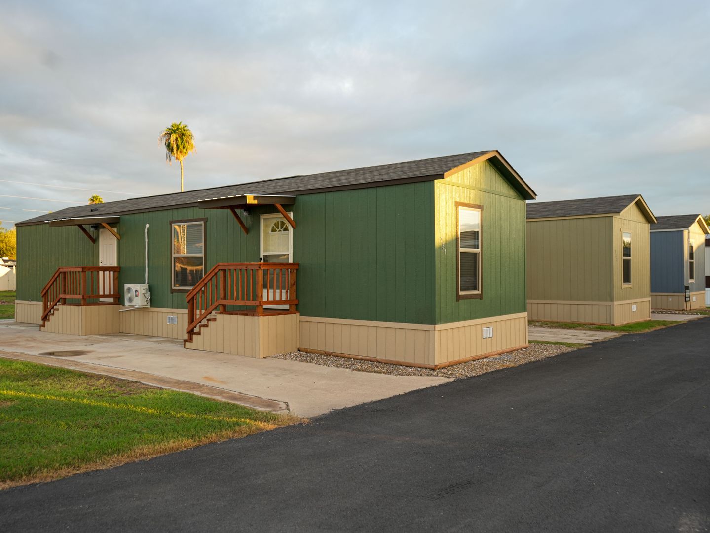 McAllen Apartment: 2901 Hwy 107 West