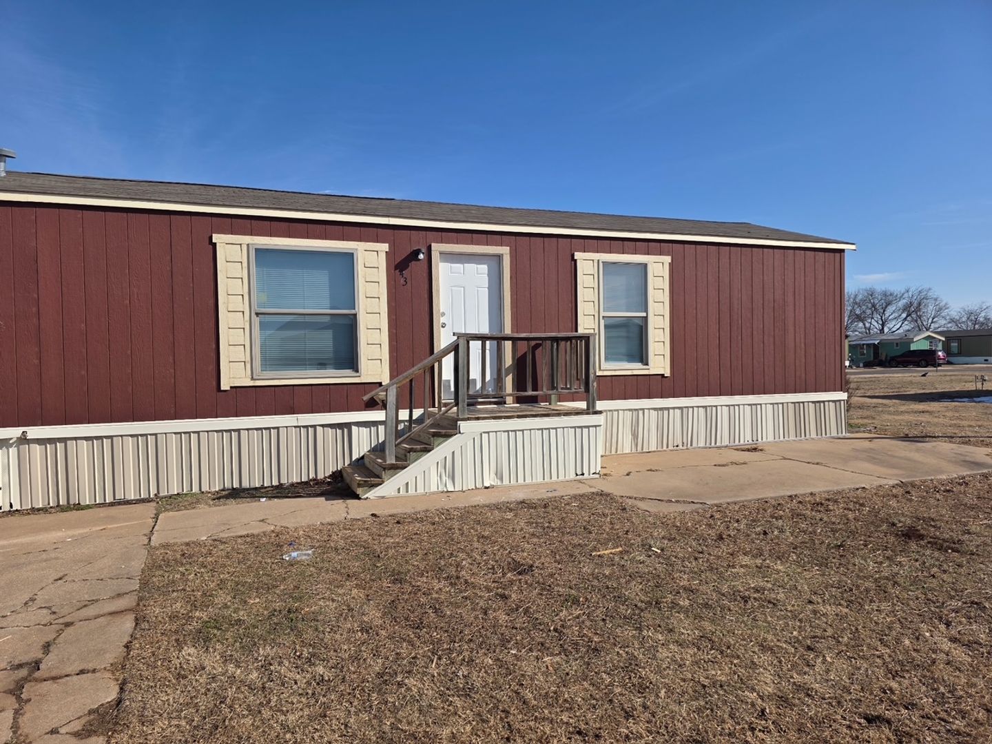 Stillwater Apartment: 2323 E. 6th Ave