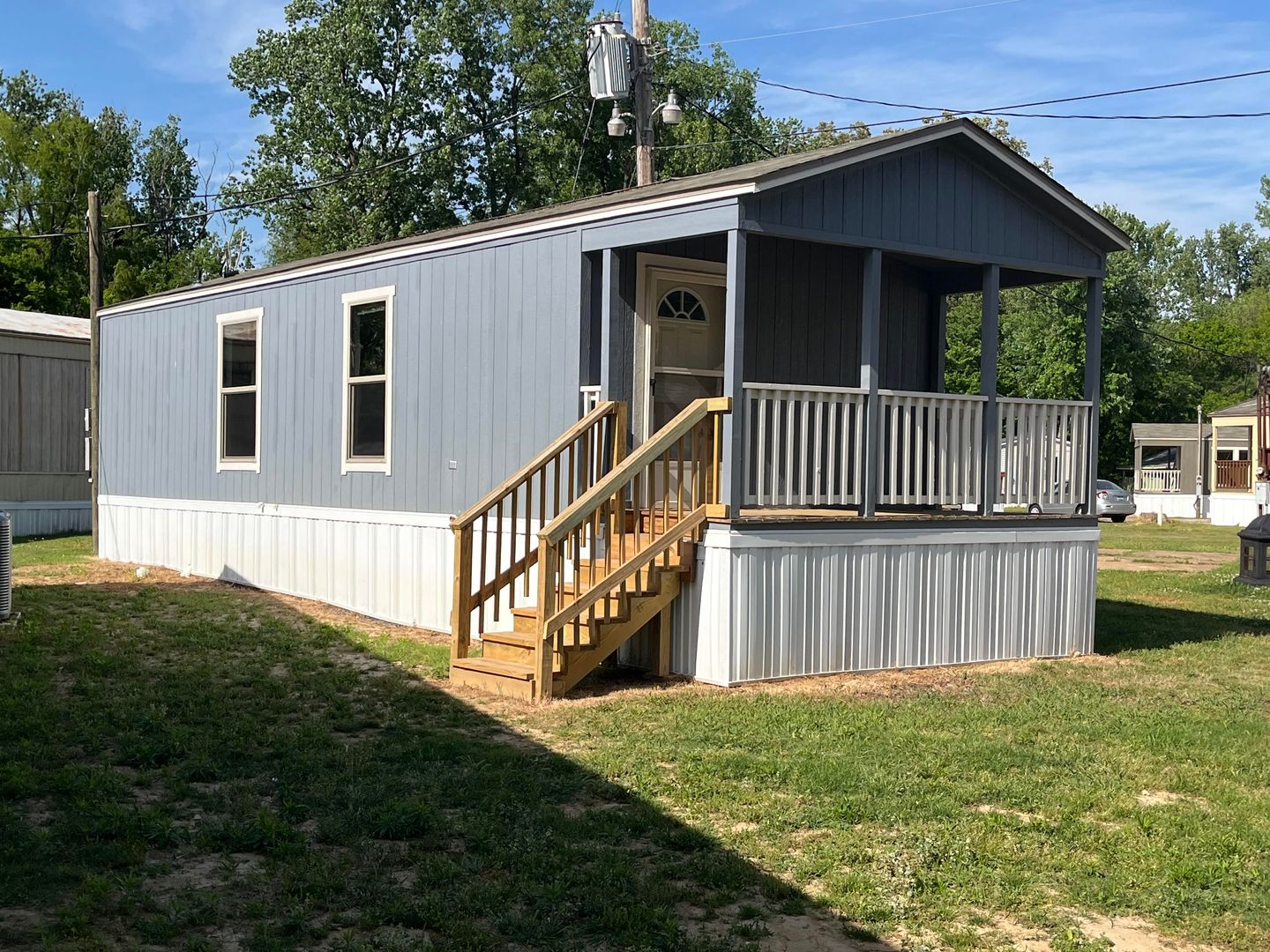 Memphis Apartment: 4144 Thomas St