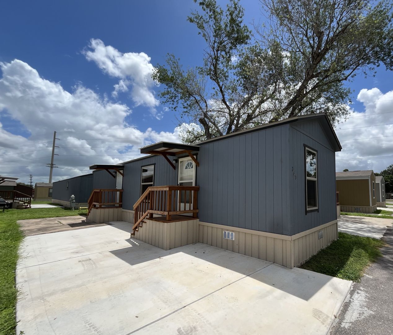 McAllen Apartment: 2901 Hwy 107 West