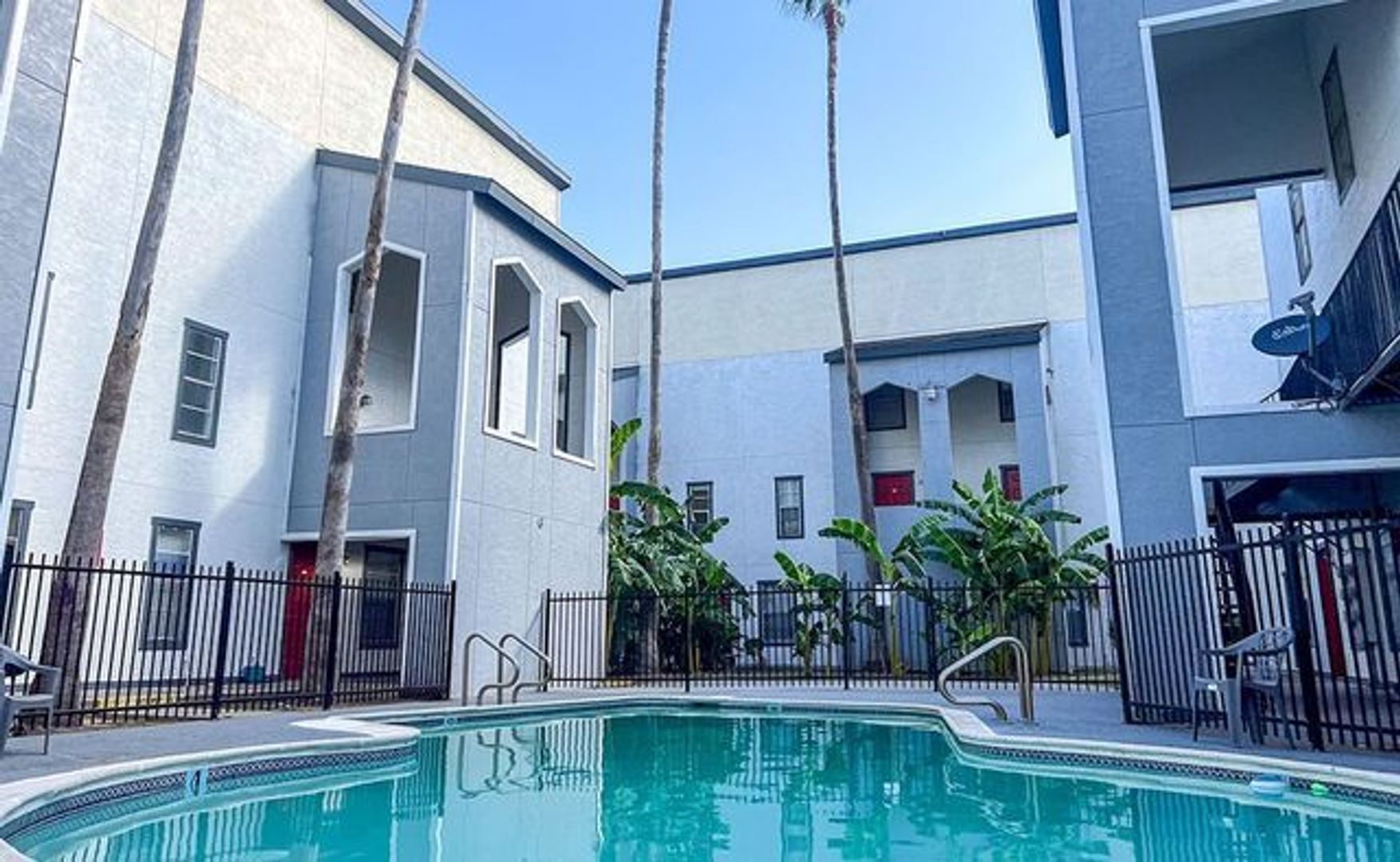 Harlingen Apartment: 1501 Sam Houston Dr