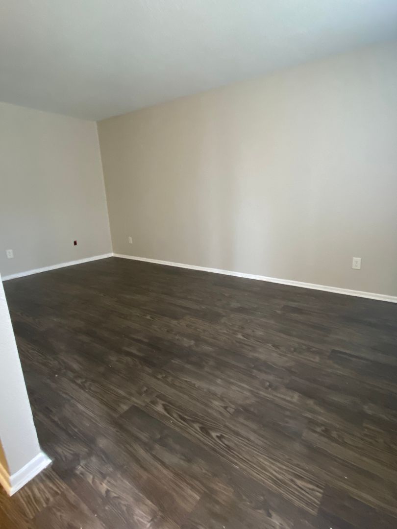 Amarillo Apartment: 2806 SW 28th Ave