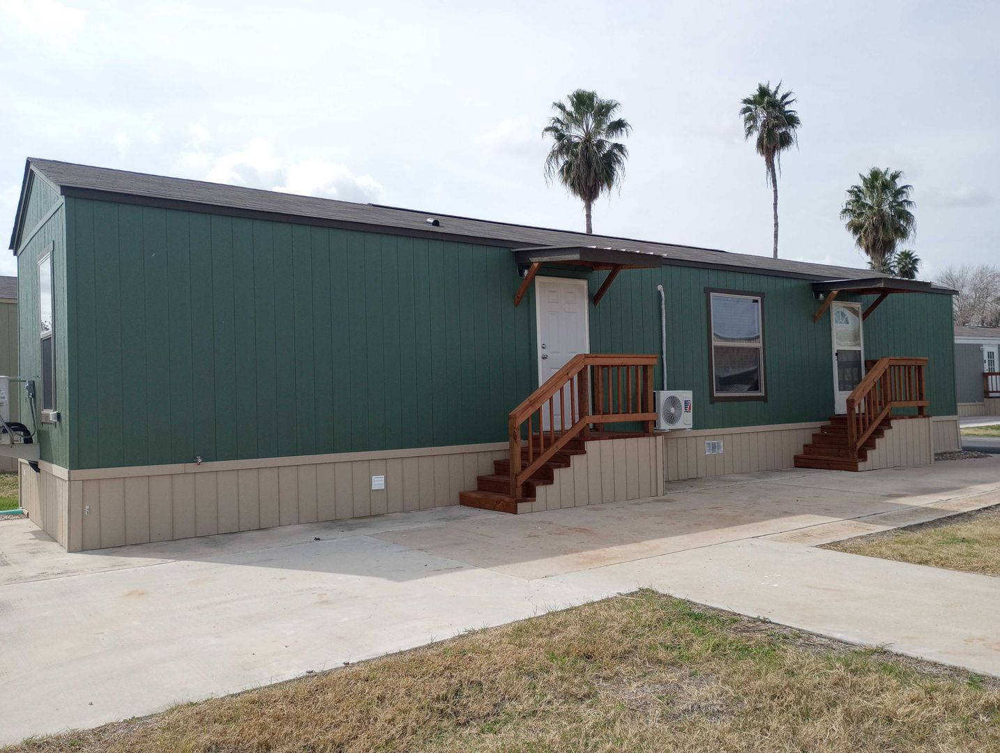 McAllen Apartment: 2901 Hwy 107 West