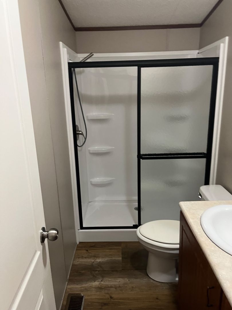 Alamo Apartment: 1513 W Crockett St #49A