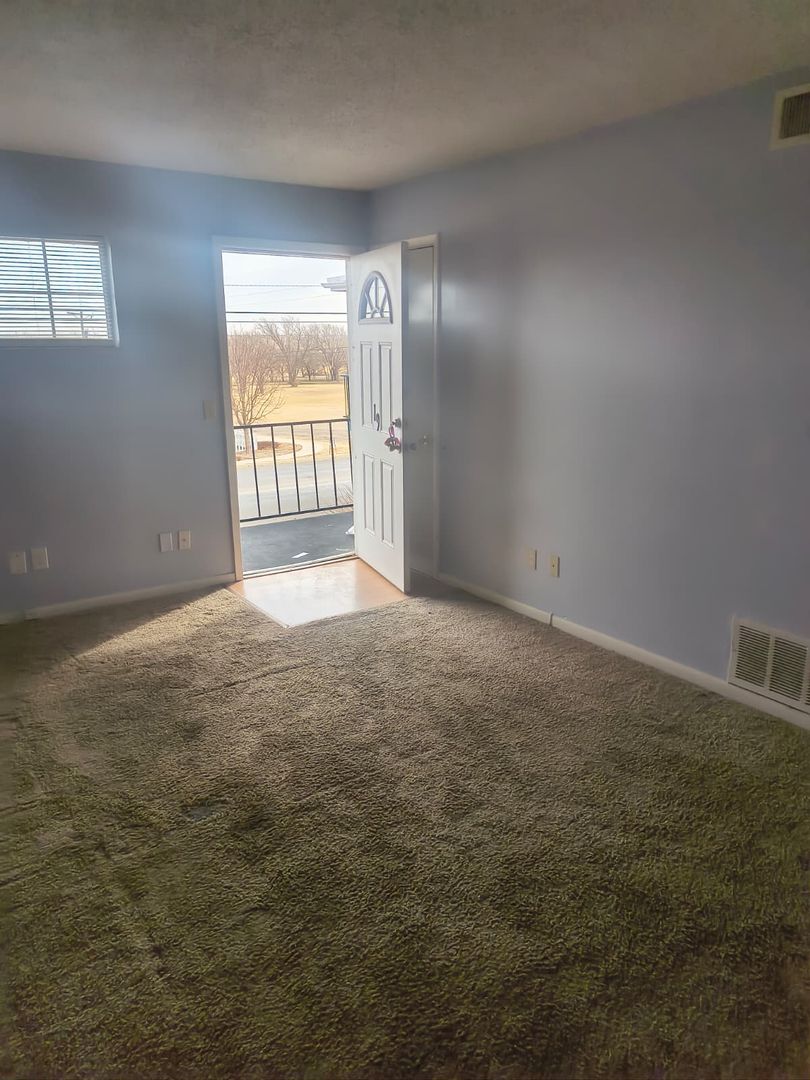 Canyon Apartment: 203 28th St