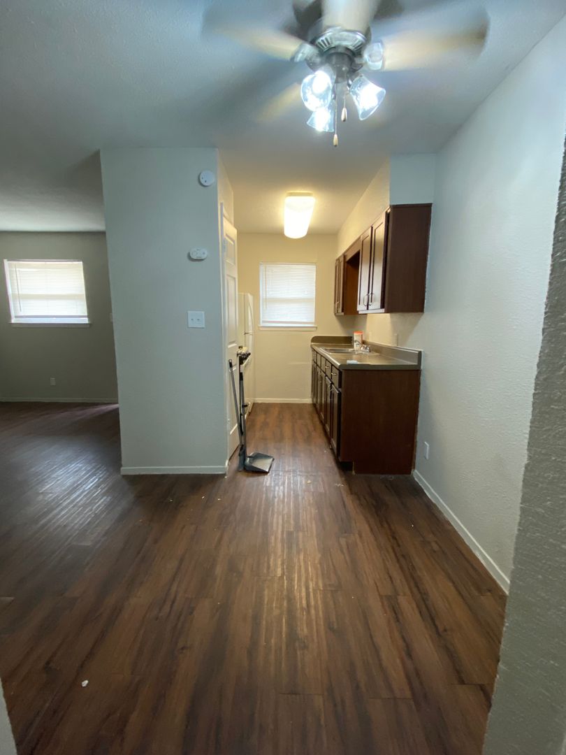 Amarillo Apartment: 2806 SW 28th Ave