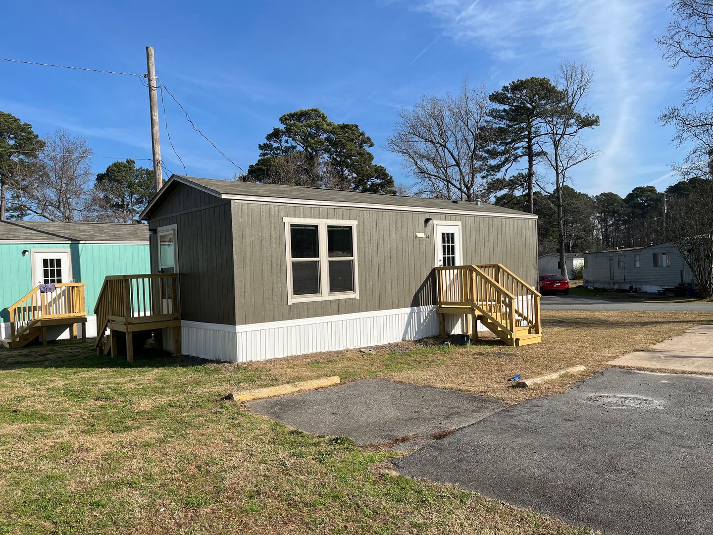 Jacksonville Apartment: 3000 John Harden Dr