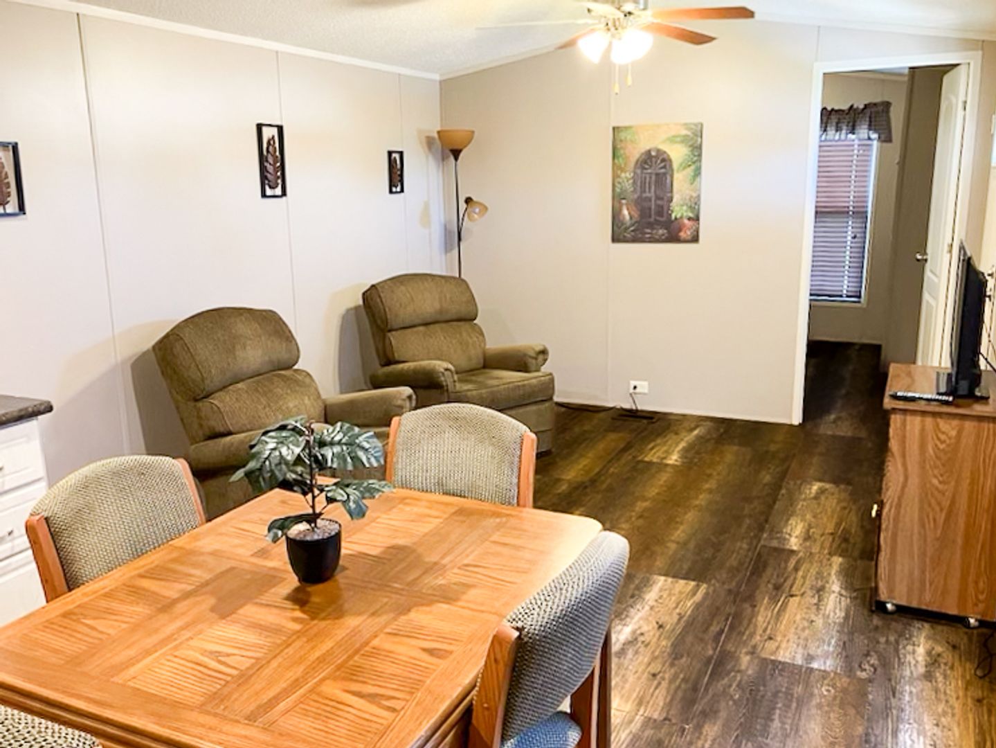 McAllen Apartment: 2901 Hwy 107 West