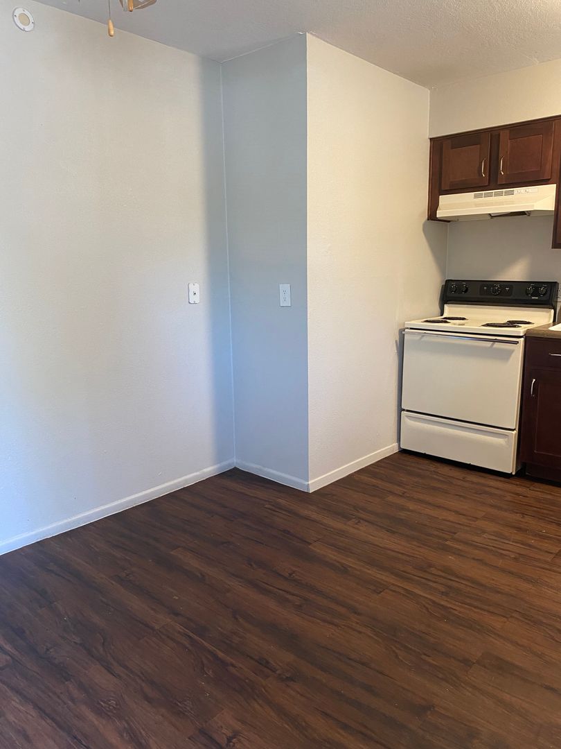 Amarillo Apartment: 2806 SW 28th Ave