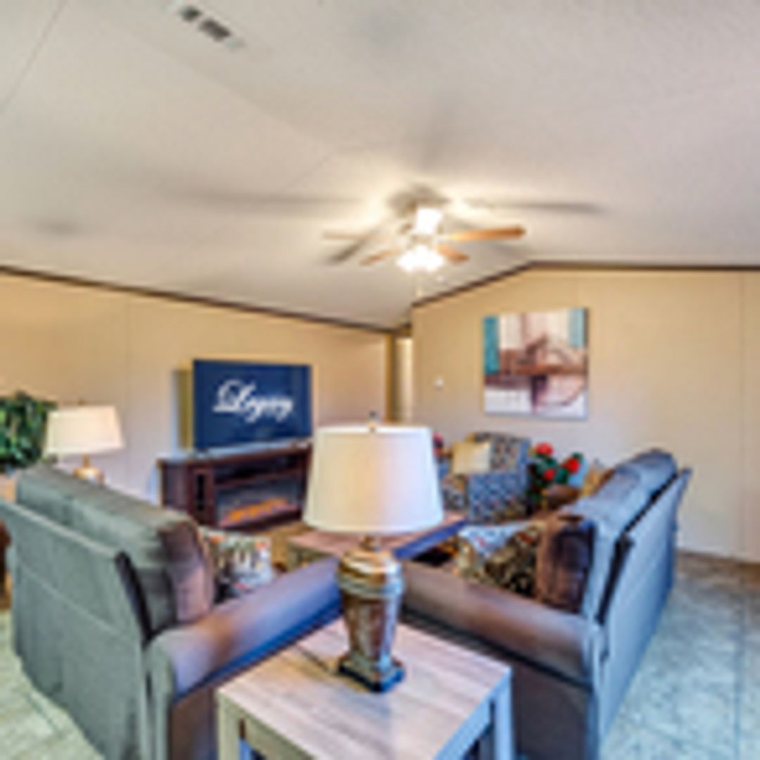 Stillwater Apartment: 2323 E. 6th Ave