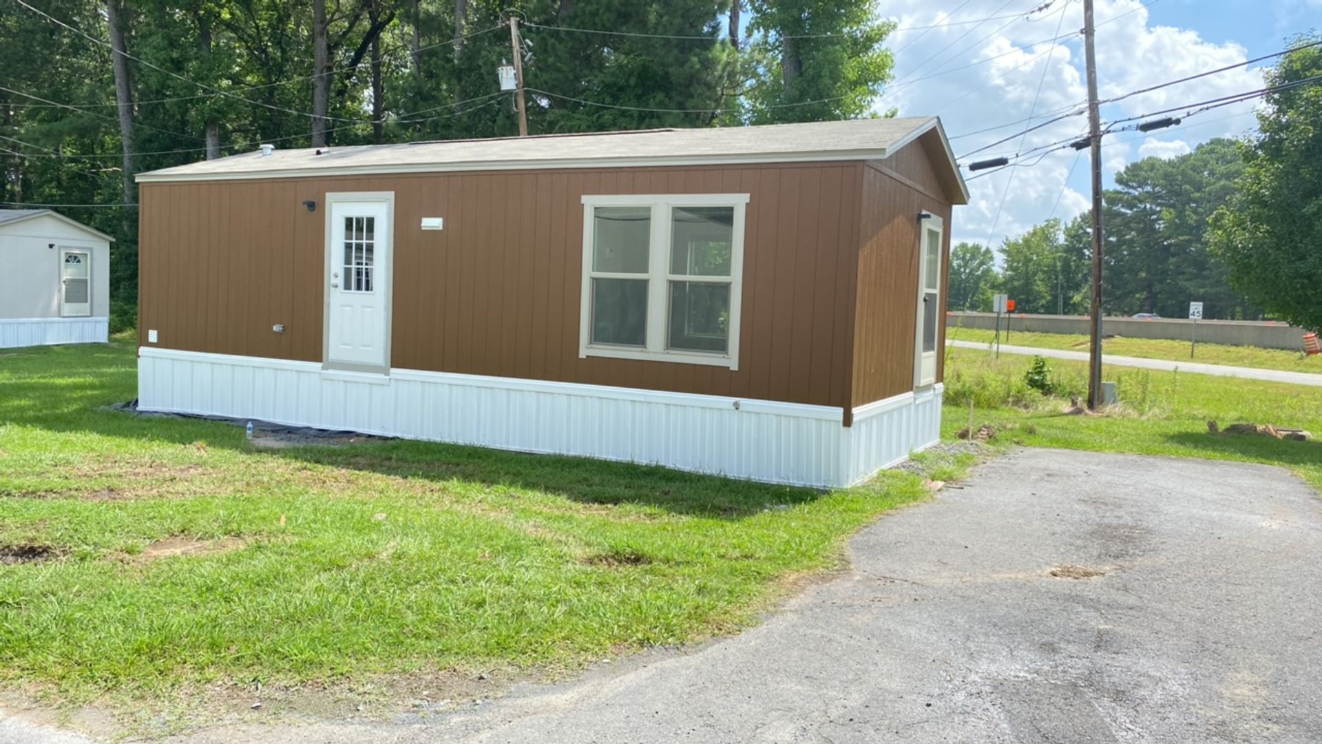 Jacksonville Apartment: 3000 John Harden Dr