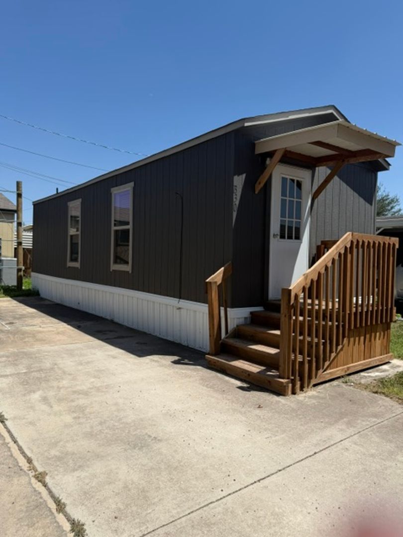 Mission Apartment: 1740 E US Business Hwy 83