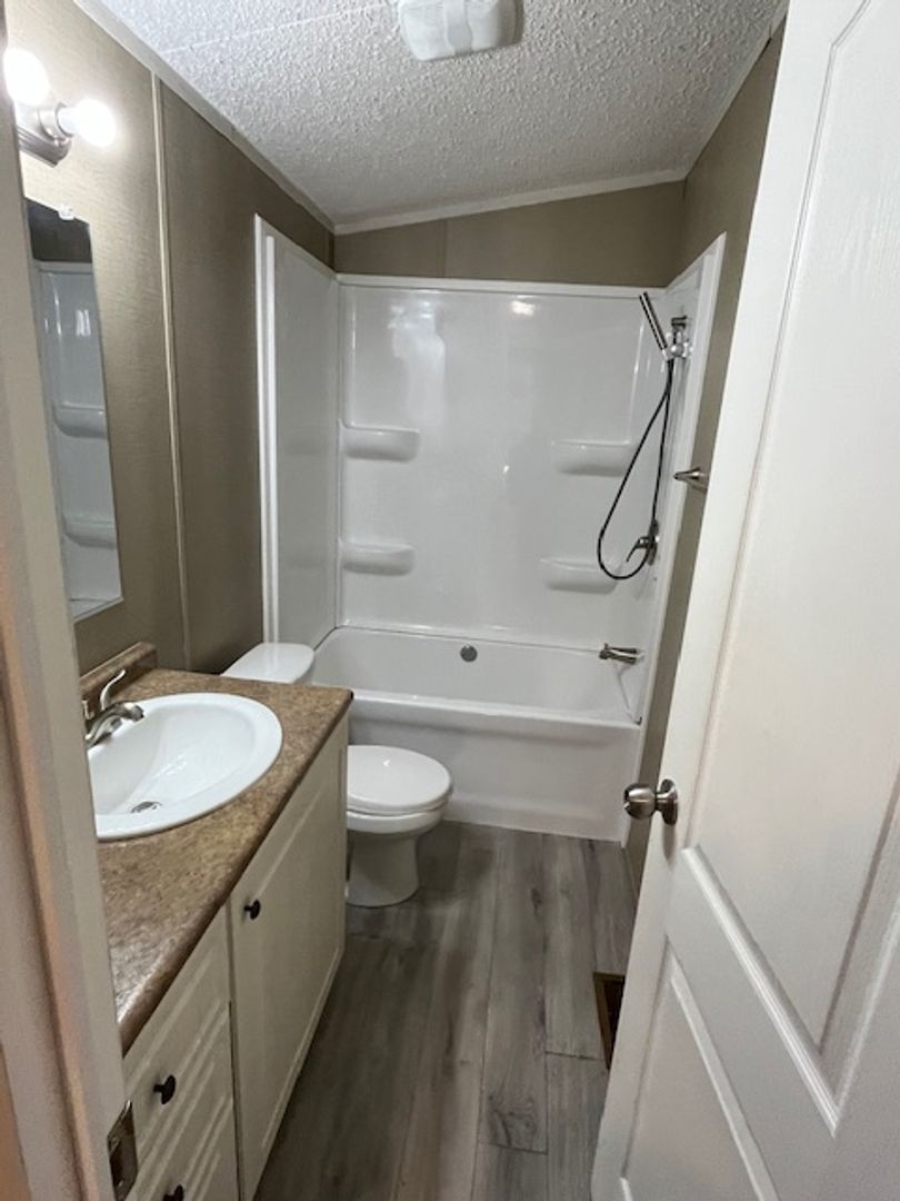 Wichita Falls Apartment: 3900 Lenore Dr.