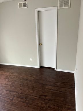 Move In Today – photo 1