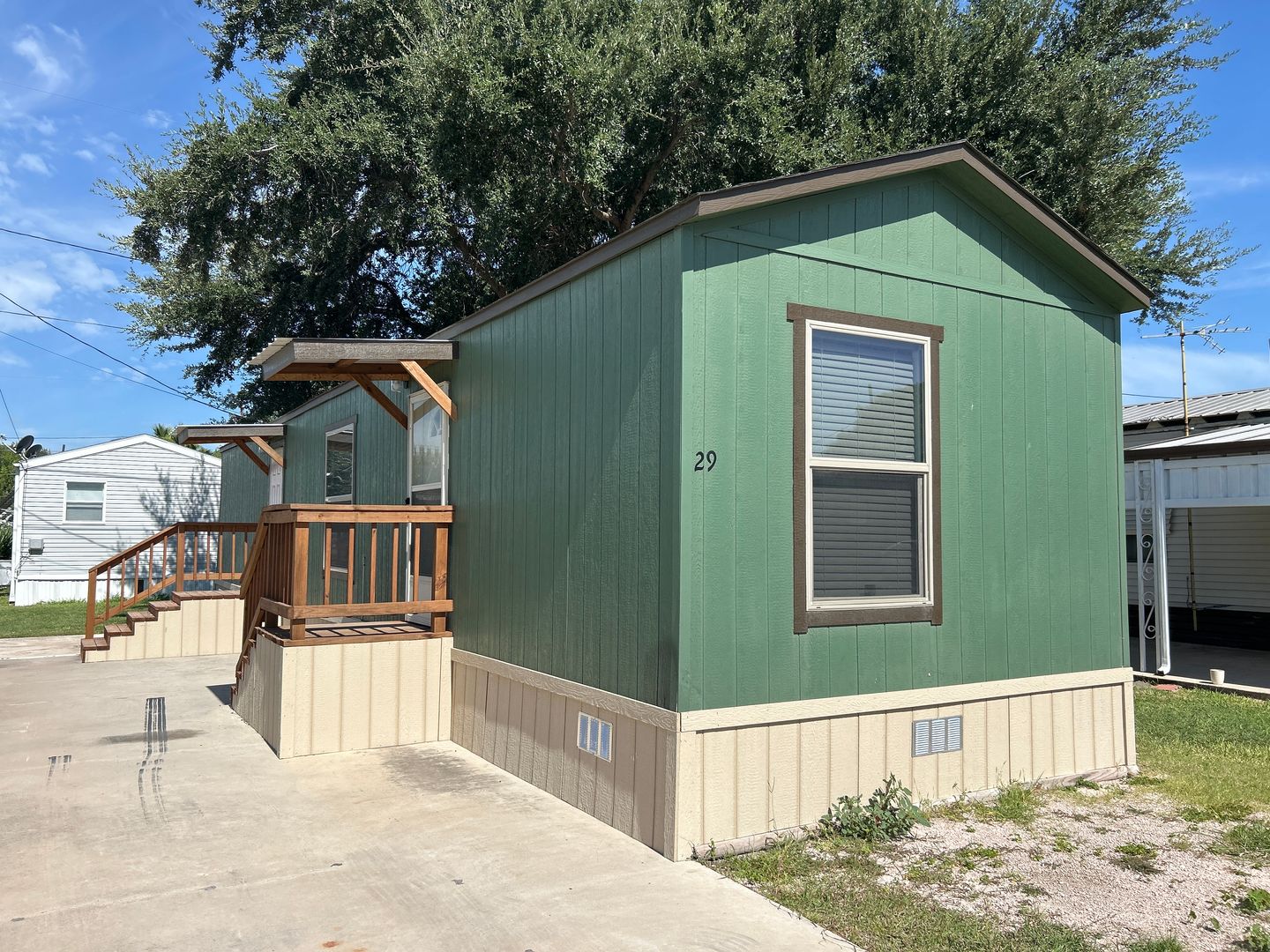 Alamo Apartment: 1513 W Crockett St #49A