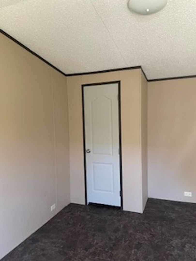 Beaumont Apartment: 6650 Broad Oak St Lot #97