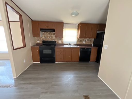 Now Leasing