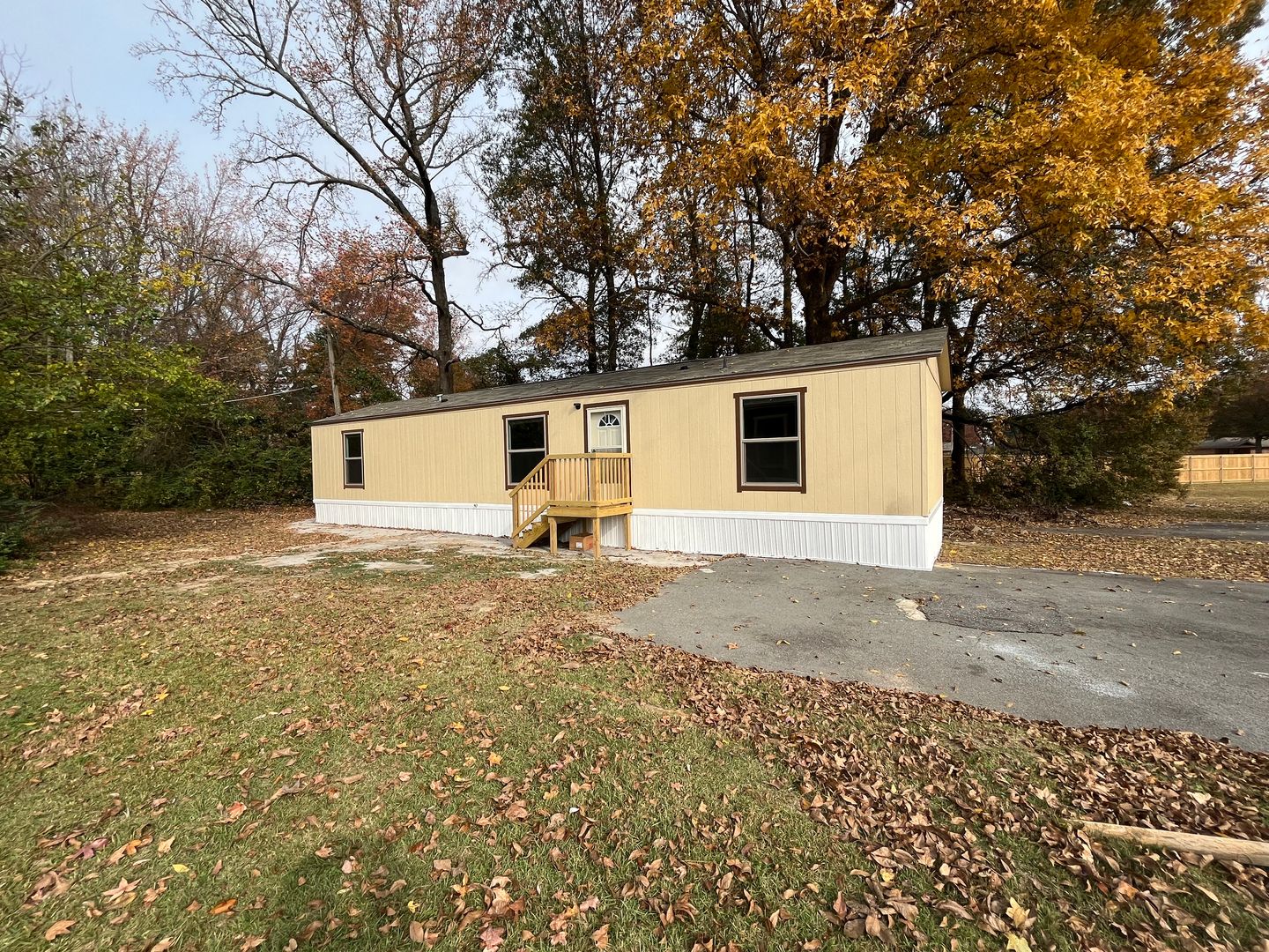 Jacksonville Apartment: 3000 John Harden Dr