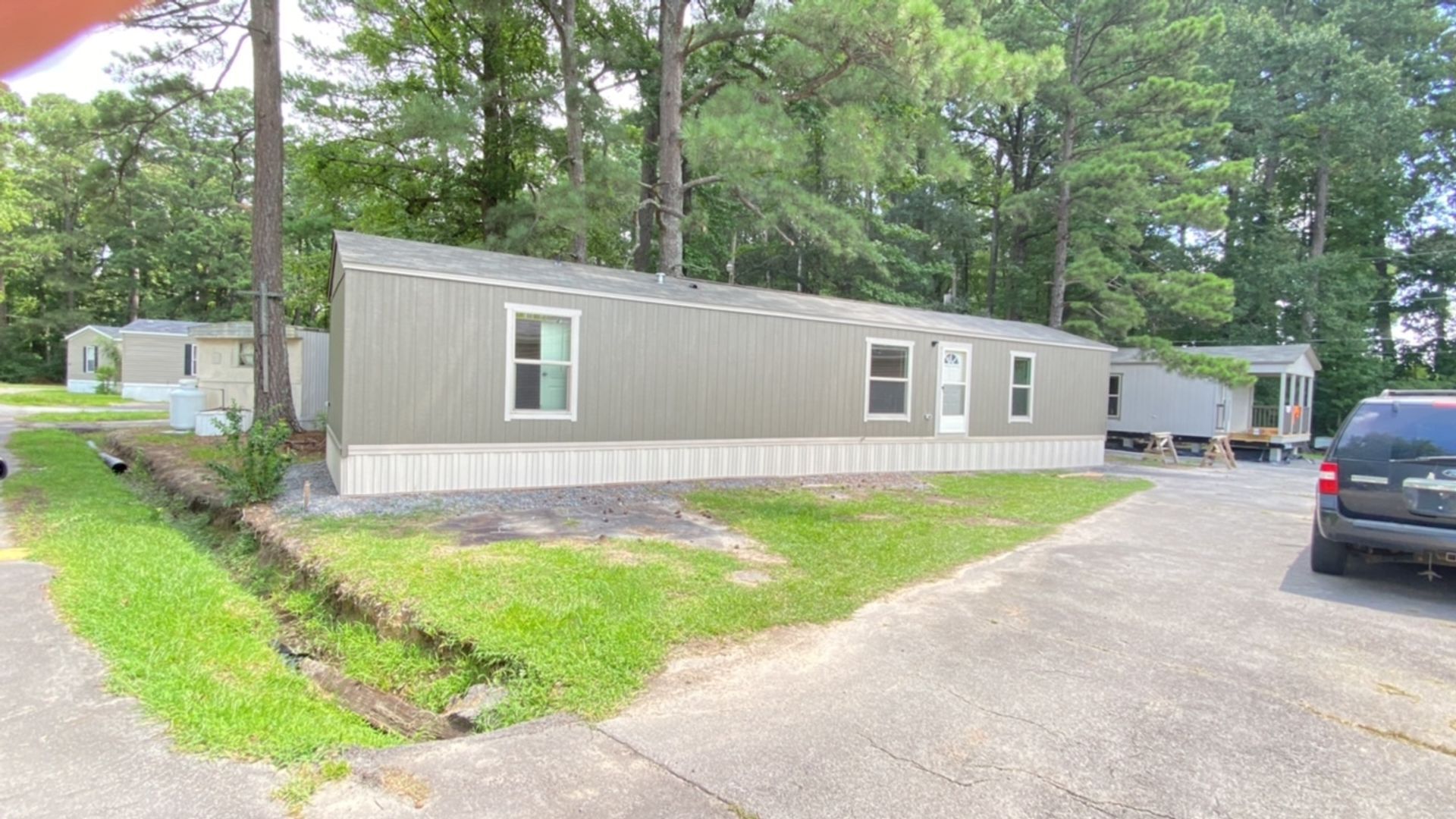 Memphis Apartment: 4144 Thomas St