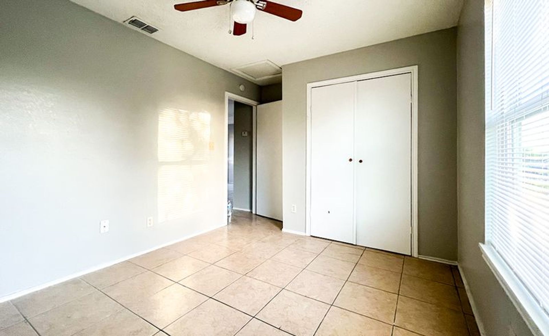 Ka'Anali Apartments 4 of 12