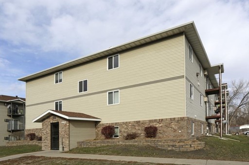 4303 9th Ave Cir S - 202 – photo 1
